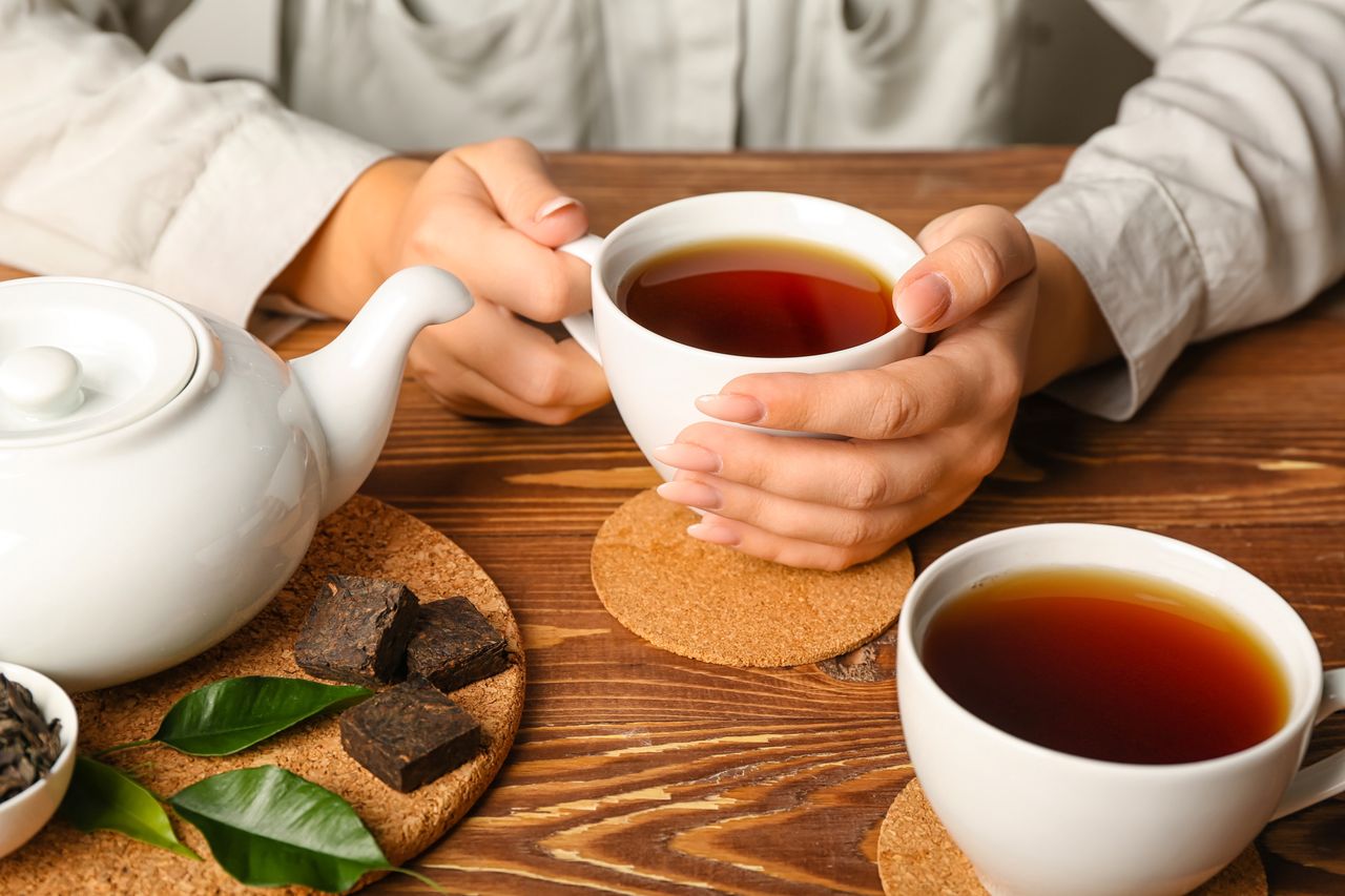 Hot tea linked to higher esophageal cancer risk, study reveals