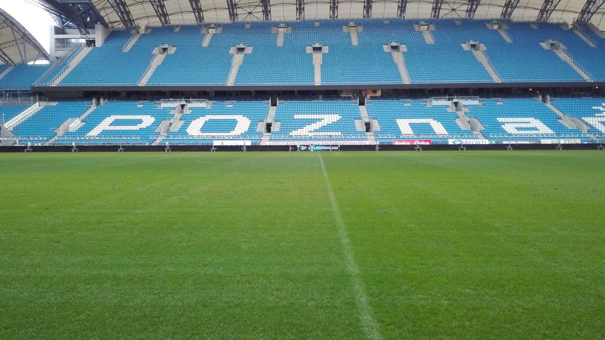 trybuna stadionu Lecha Poznań