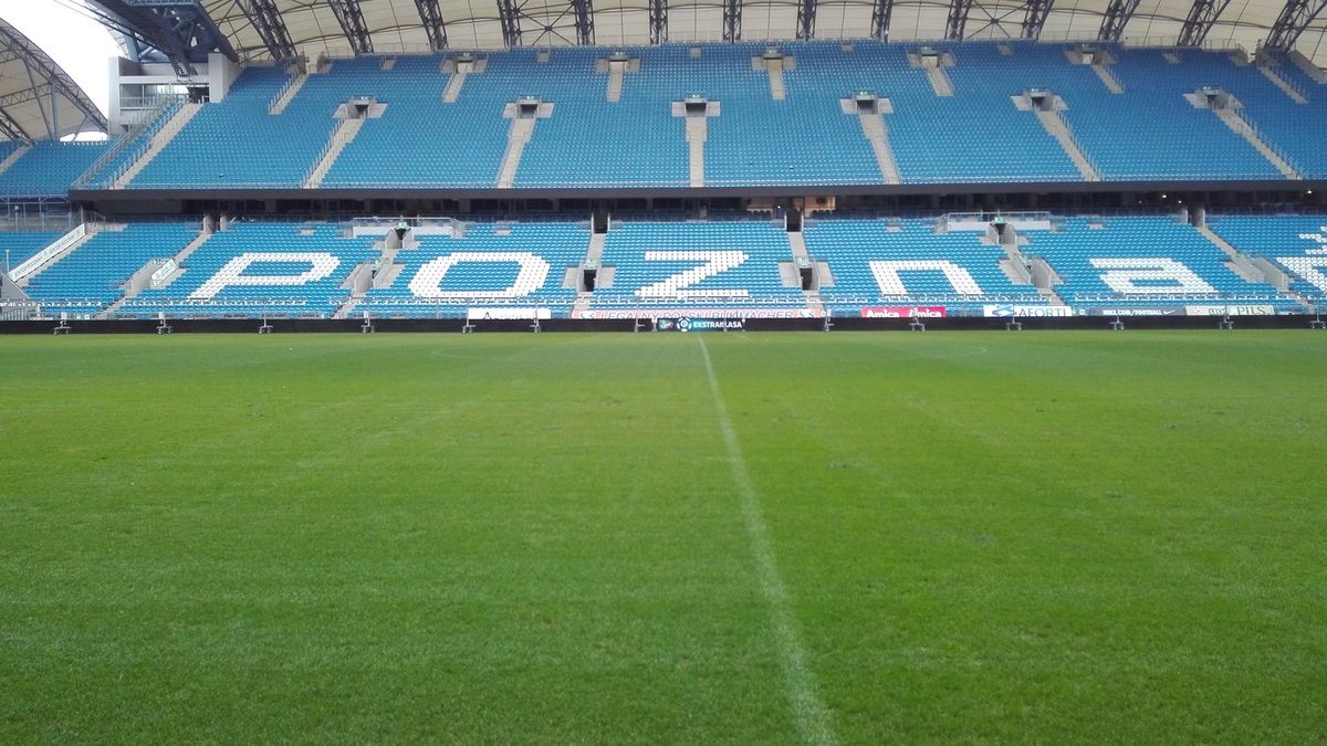 WP SportoweFakty / Szymon Mierzyński / Na zdjęciu: trybuna stadionu Lecha Poznań