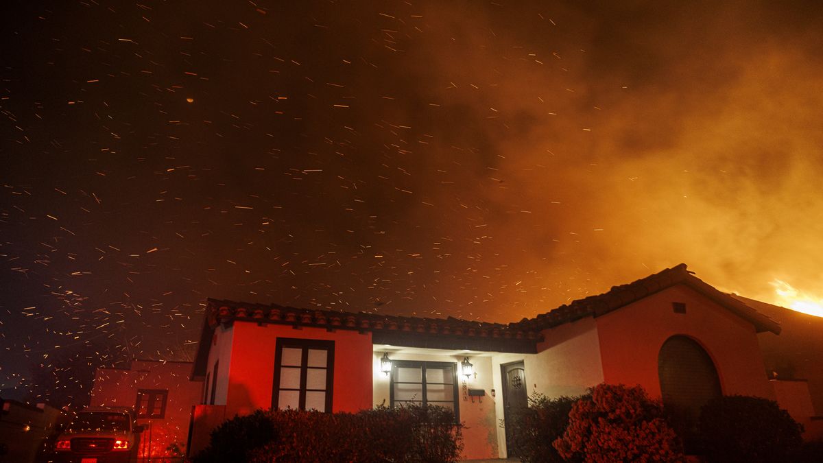 Pożary trafią Kalifornię. Akcję gaśniczą utrudnia wiatr