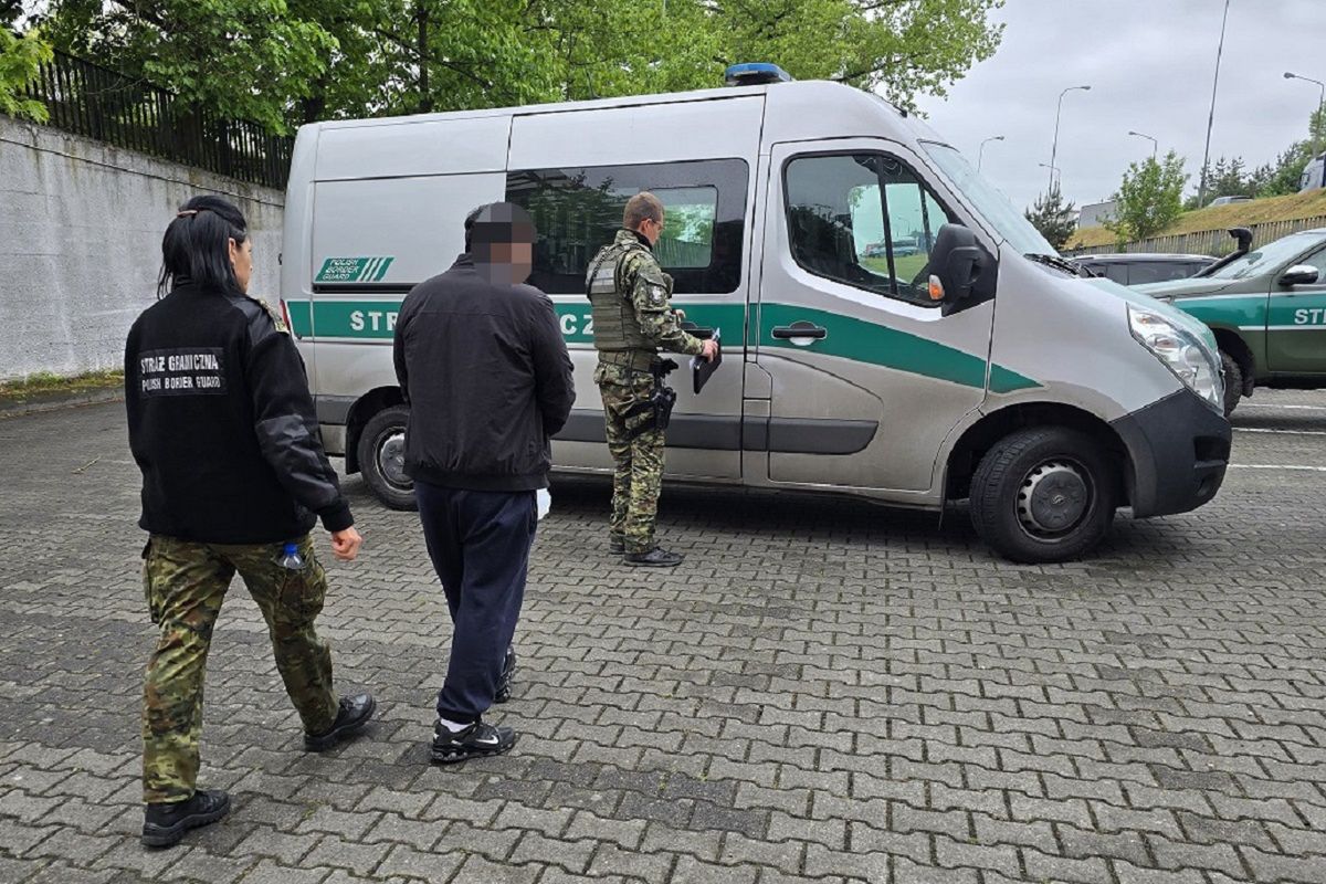 Włamanie do sklepu i jazda po alkoholu. Deportują Gruzinów i Ukraińca
