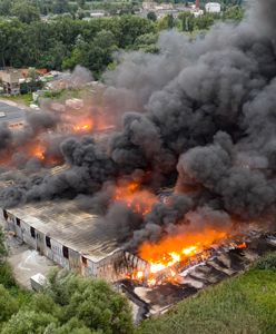 Konstancin-Jeziorna. Pożar magazynu opanowany
