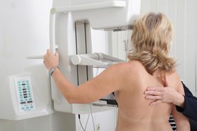 Kiedy stosuje się radioterapię w raku piersi