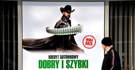 Finanse Polaków. Lepiej oszczędzać niż pożyczać pieniądze