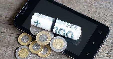 Nie kupisz nowego smartfona. Chyba, że obecny przestał działać