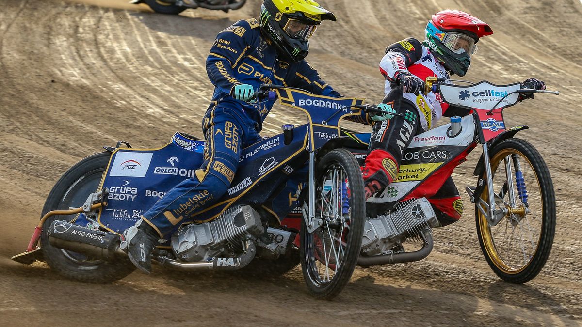 Jack Holder (yellow helmet) and Jason Doyle (red helmet)