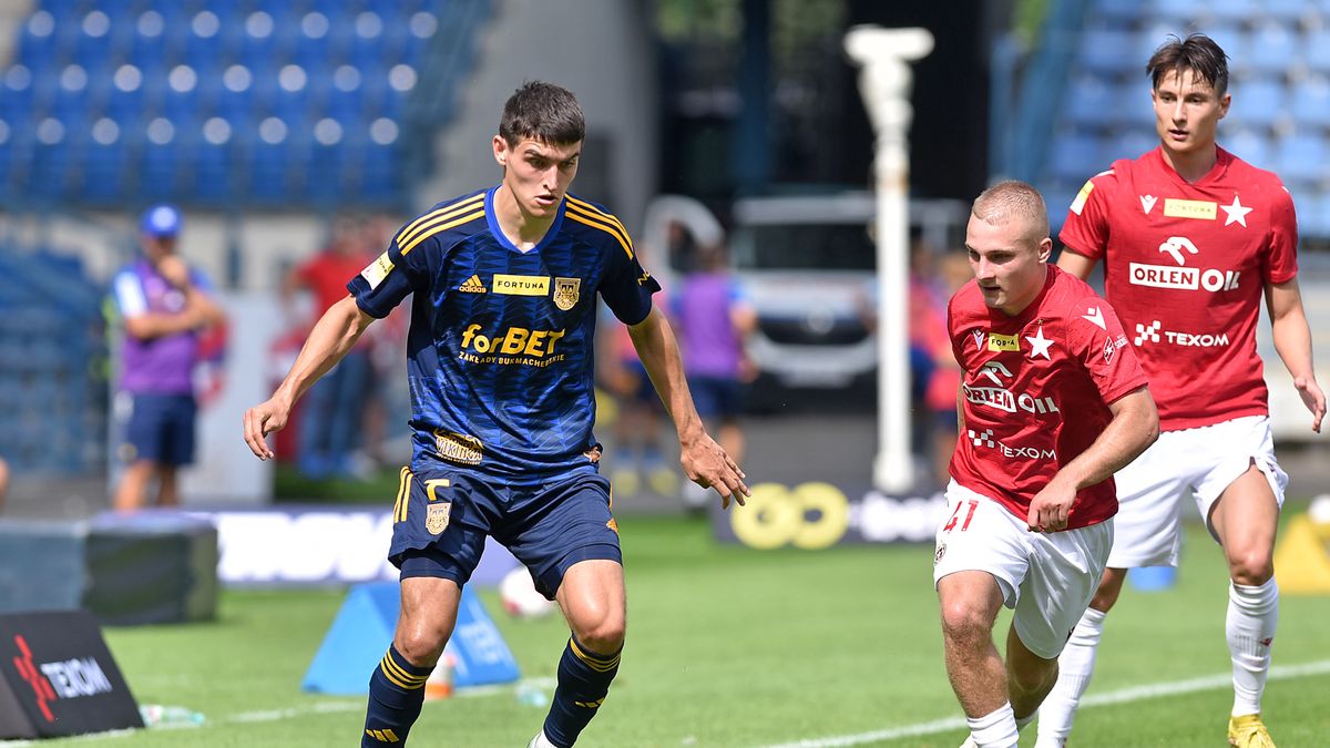 WP SportoweFakty / Krzysztof Porębski /  Na zdjęciu: Dawid Szot, Kacper Duda, Olaf Kobacki