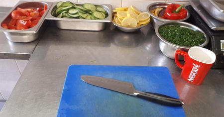 Brak rąk do pracy, ciągłe kontrole, walka z konkurencją. Nadmorska gastronomia to nie jest łatwy biznes