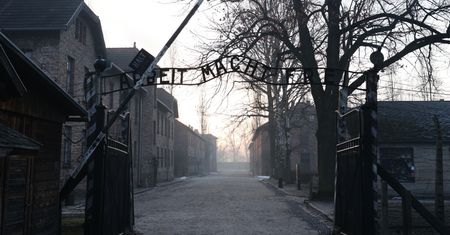Kolejny taki przypadek. Sformułowanie "polski obóz" we włoskim dzienniku