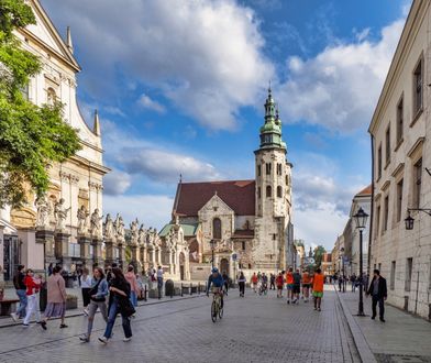 Kraków wyjdzie "na dwór". Zakład o frekwencję rozstrzygnięty