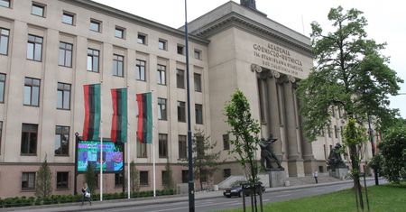 Tragiczny wypadek na terenie AGH. Nie żyje młody student