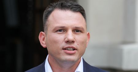 Mentzen zdenerwował się podczas wywiadu. Padło pytanie o bicie dzieci