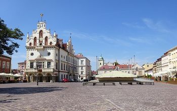 Rzeszów: Wernisaż Konkursu Fotograficznego "Foto Odlot"