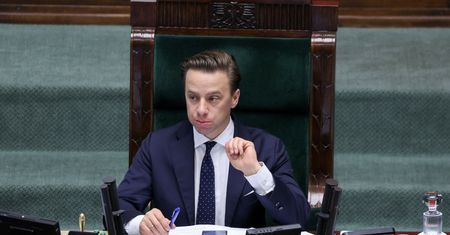 "Zdumiał mnie". Bosak komentuje wpis Dudy