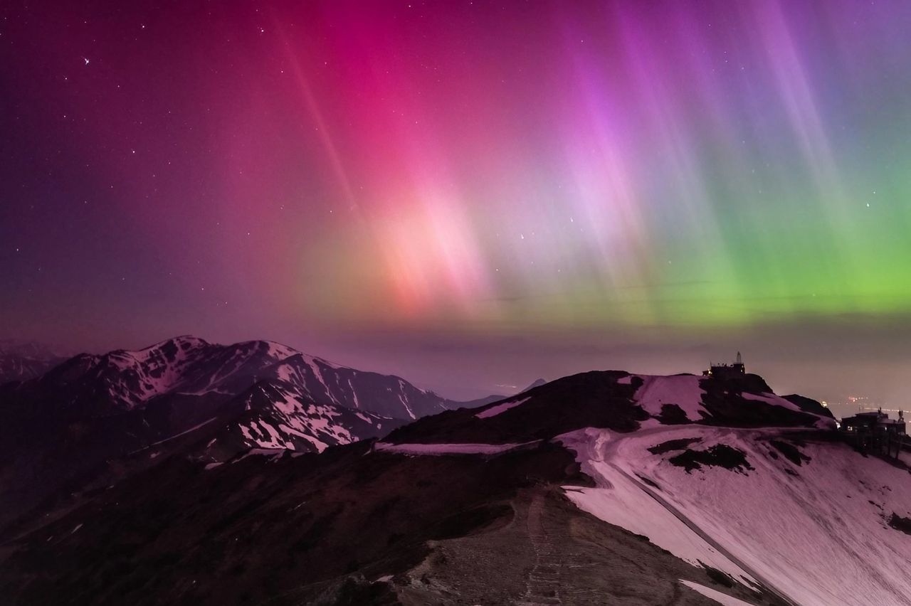 Zorze polarne nad Polską. Kto spał, niech żałuje