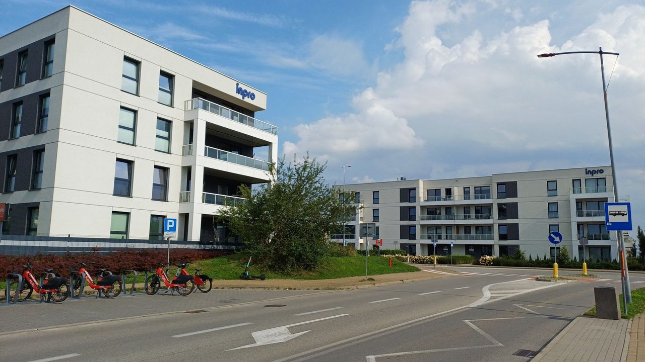 Pruszcz Gdański: Nowoczesna szkoła podstawowa z basenem do 2029 r.