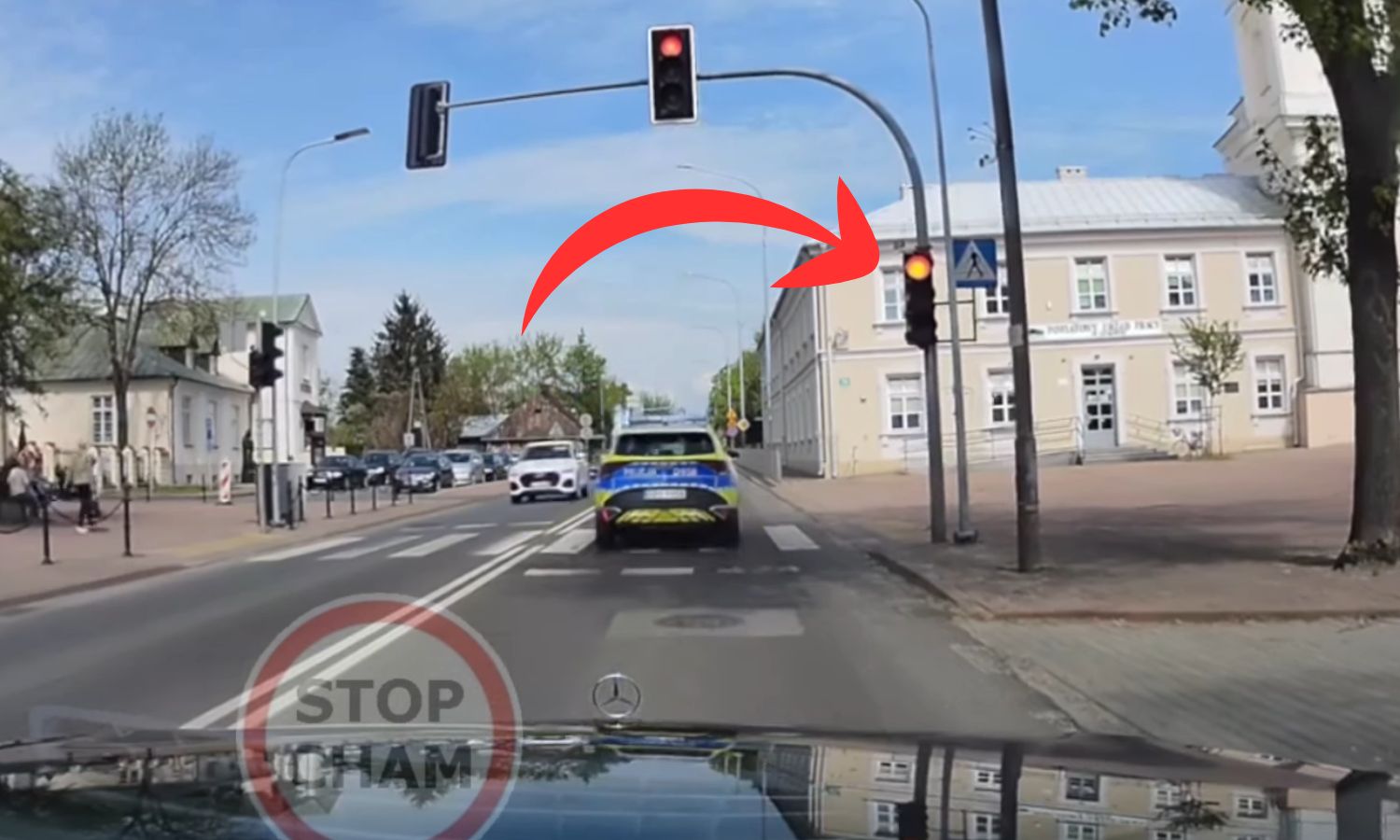 Internauci w szoku. Oto co zrobiła policja. Wszystko się nagrało
