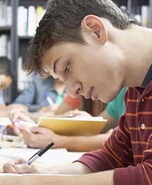 Czy drugi kierunek studiów gwarantuje lepszą pracę?