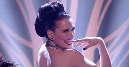 "Mam talent": Burleskowa tancerka znowu się rozebrała!