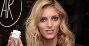 Anja Rubik promuje swoje perfumy