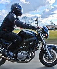 Miejski spryciarz - Suzuki SV650