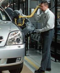 Auta podrożeją o 4-7 tys. euro?