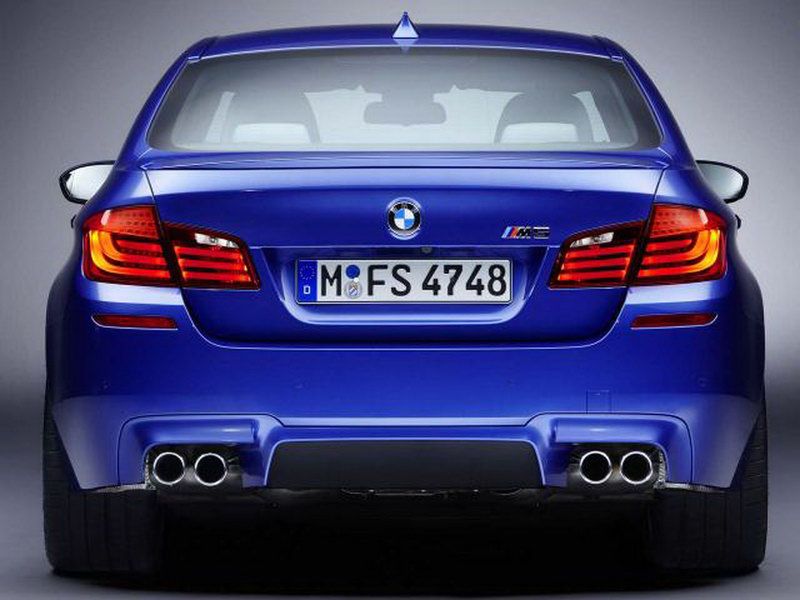 BMW M5 (F10)