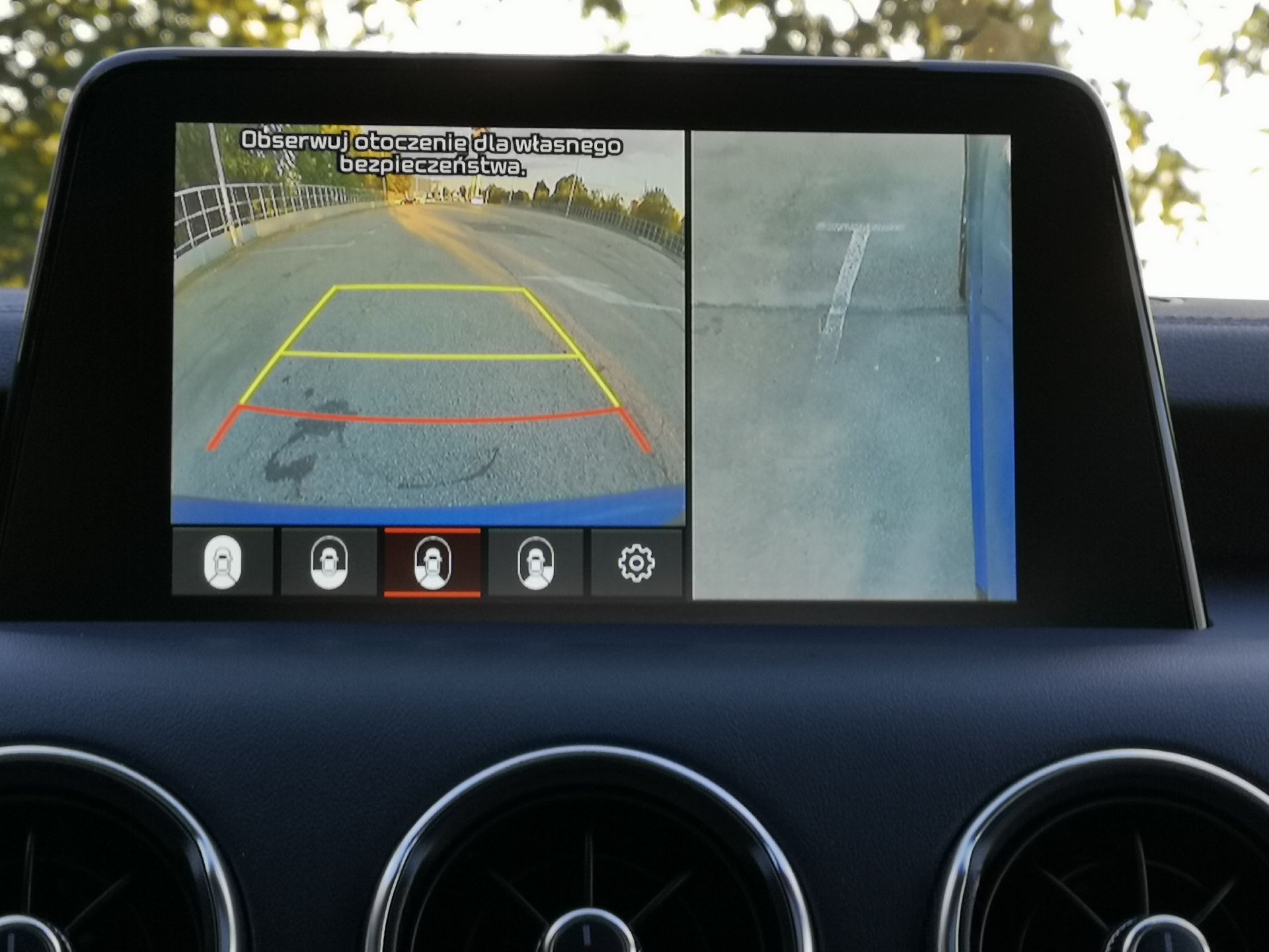 Krótki test Kia Stinger GT Line: Wspomaganie parkowania i audio Harman Kardon 6