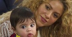 Shakira z synkiem na meczu