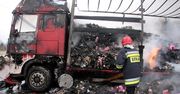 Pożar ciężarówki na drodze nr 19