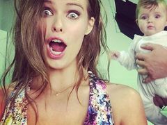 Robyn Lawley postanowiła pokazać rozstępy