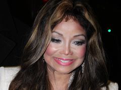 La Toya Jackson: twarz z horrorów?