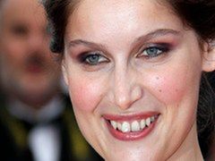 Laetitia Casta: nie powinna się uśmiechać