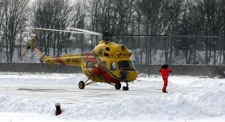 Karambol na A4 i wypadek śmigłowca