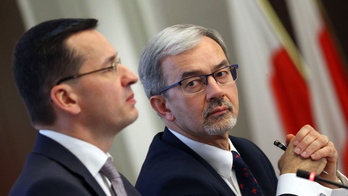 Mateusz Morawiecki, wicepremier, minister rozwoju i finansów oraz wiceminister rozwoju Jerzy Kwieciński, odpowiedzialny za fundusze unijne.