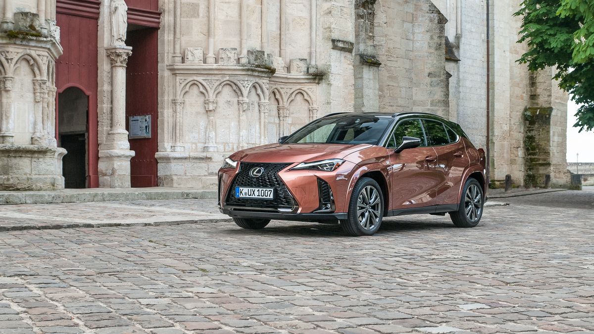 Lexus UX