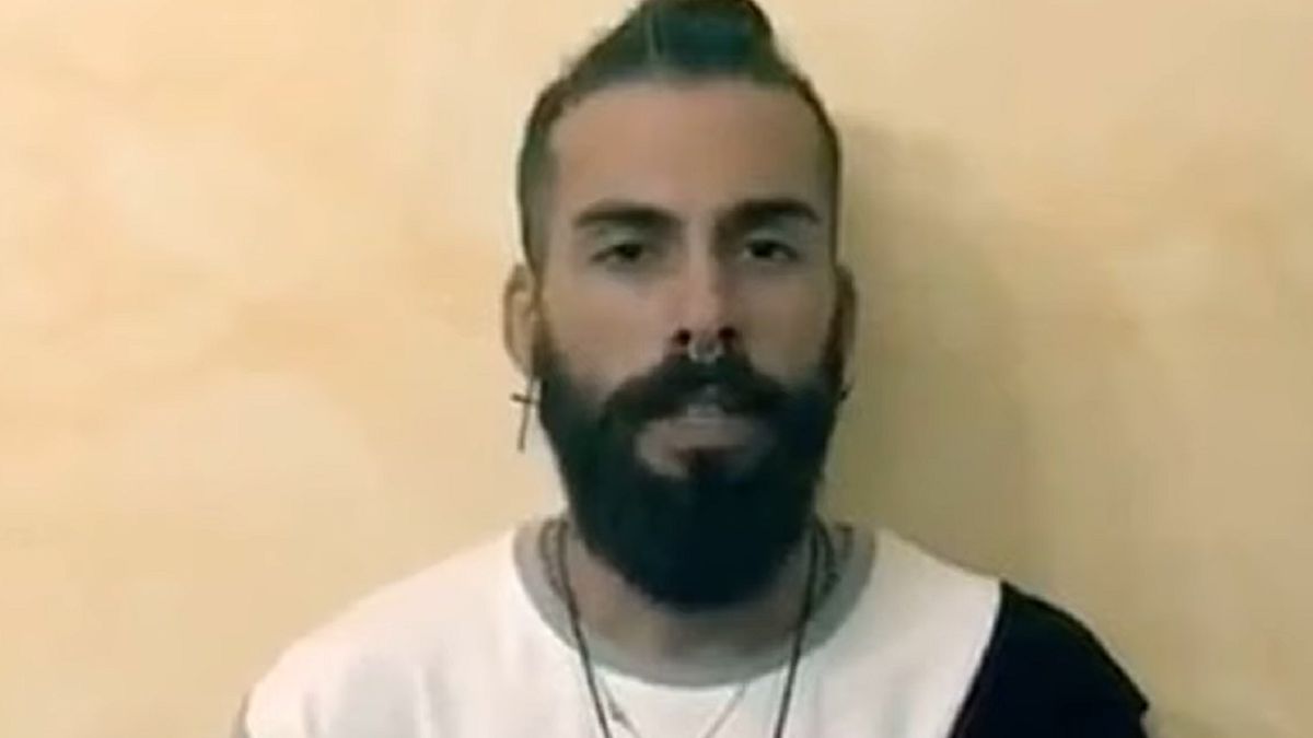 Uczestnik hiszpańskiego programu, który dopuścił się ataku.