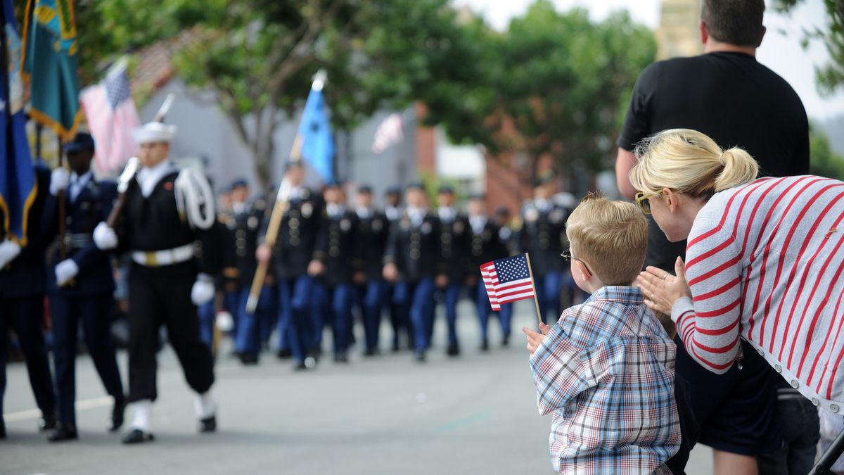 Według eksperta nasze siły zbrojne, nawet jeśli zwiększą swą liczebność i rozpoczną gruntowną modernizację, to w najbliższych latach nie będą wstanie odeprzeć ataku z zewnątrz.