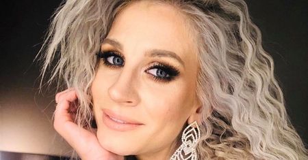 Sylwia Grzeszczak pokazała się w wersji saute. Fan: "Normalna dziewucha! Nie wypucowana jak jajka na Wielkanoc" (FOTO)