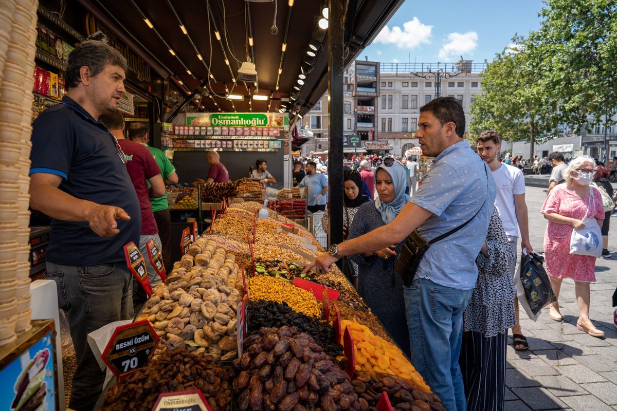 Turcja w ekonomicznej pułapce. Wzrost cen towarów wyniósł w czerwcu prawie 80 procent w porównaniu do zeszłego roku 