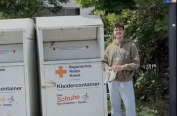 Włożył buty z GPS-em do kontenera Czerwonego Krzyża. Zaskakujący finał