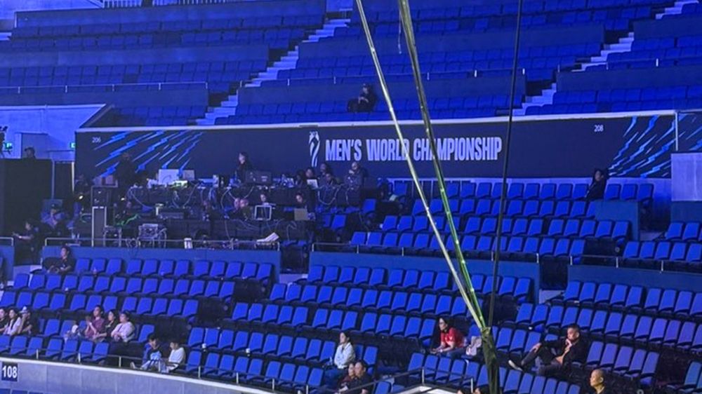 WP SportoweFakty / Arkadiusz Dudziak / Na zdjęciu: trybuny na Filipinach przy okazji meczu Polaków na MŚ