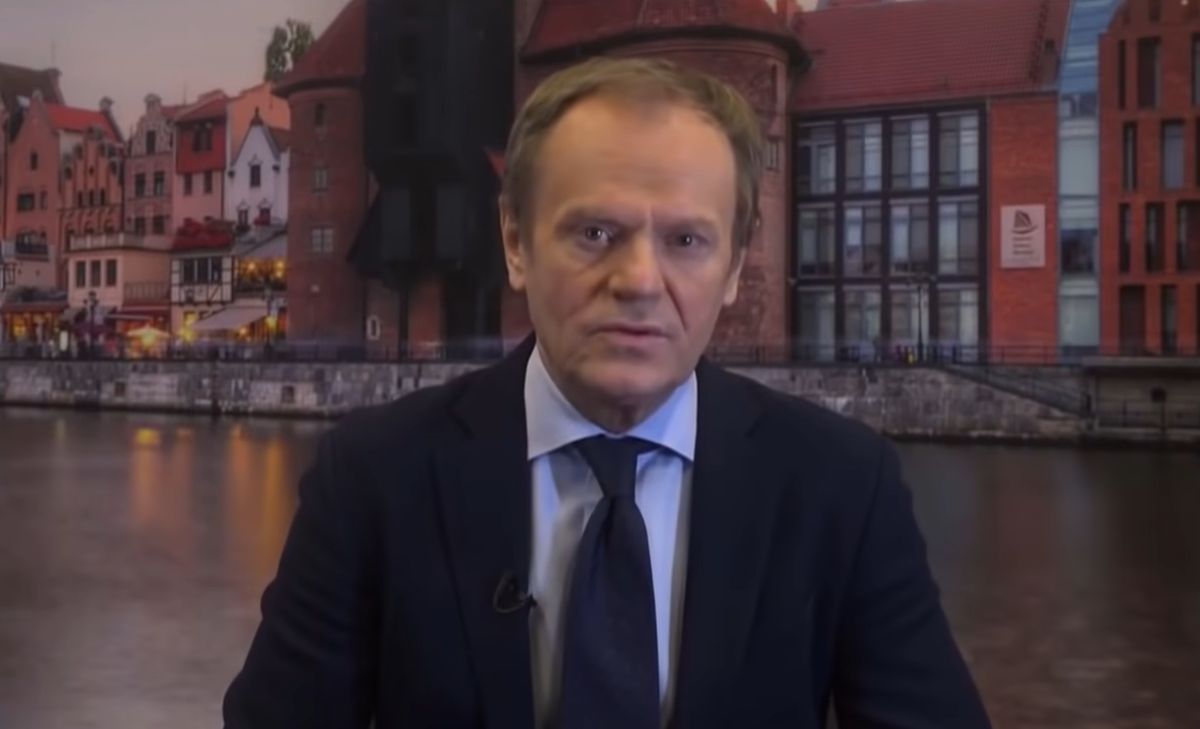 Donald Tusk mówiący "fur Deutschland" został pokazany w TVP już ponad sto razy