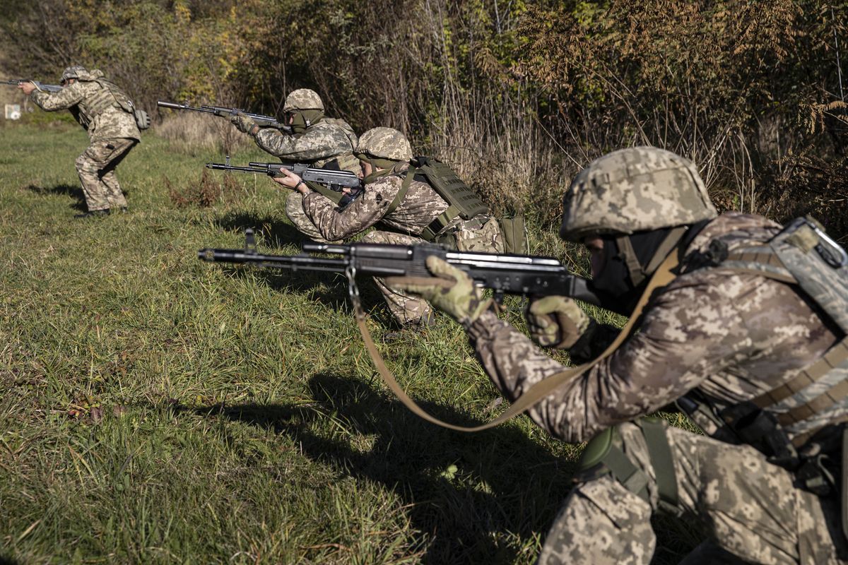Ukraińskie wojsko może zimą powoli zwiększać przewagę nad przeciwnikiem 