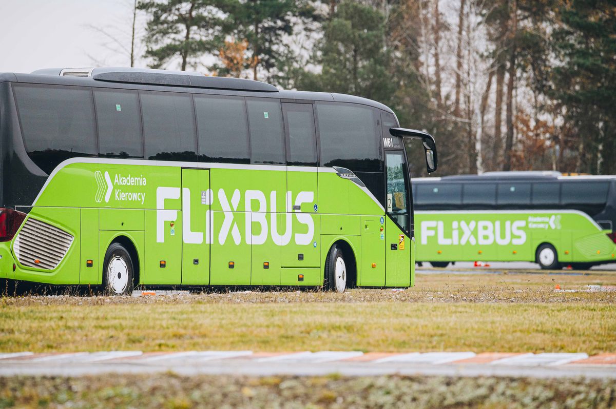 FlixBus zostawił seniorkę na parkingu i odjechał