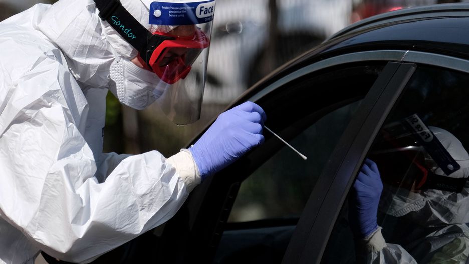 Koronawirus na Śląsku. Epidemiolodzy będą śledzić kontakty zarażonych górników. Tysiące osób trafi na kwarantannę 