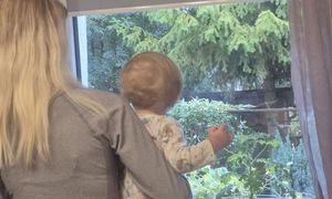 Szukają domu dla 16-letniej matki z dzieckiem. Poruszający apel