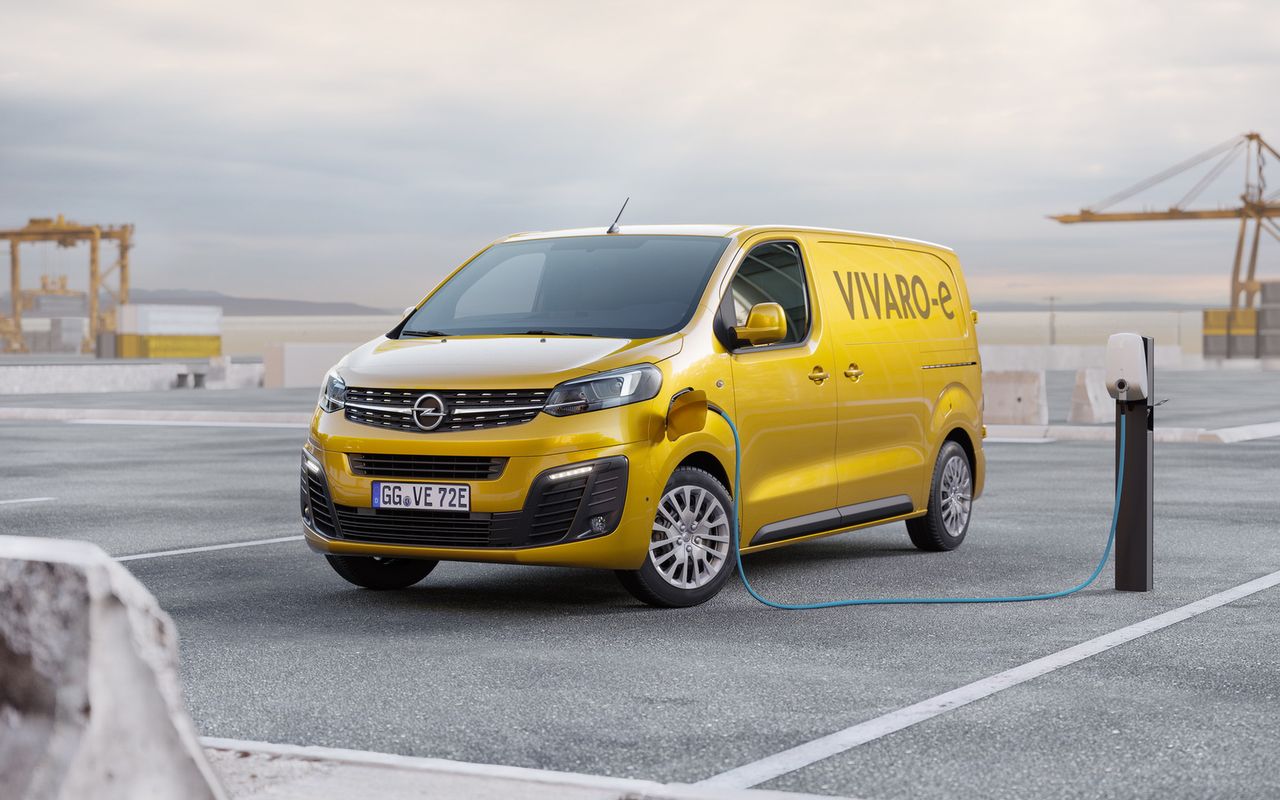 Elektryczny Opel Vivaro-e będzie nową alternatywą w segmencie aut dostawczych