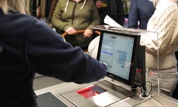 Kasjerka opracowała prosty przekręt. Grozi jej 10 lat więzienia