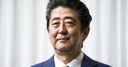 Prokuratura w Japonii żąda dożywocia. Wraca sprawa zabójcy Shinzo Abego